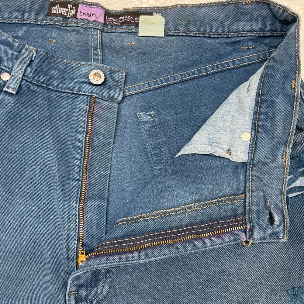 Vintage Levi's Silver Tab Baggy Shorts Men Blue Denim Distressed Zip Fly - 36X32